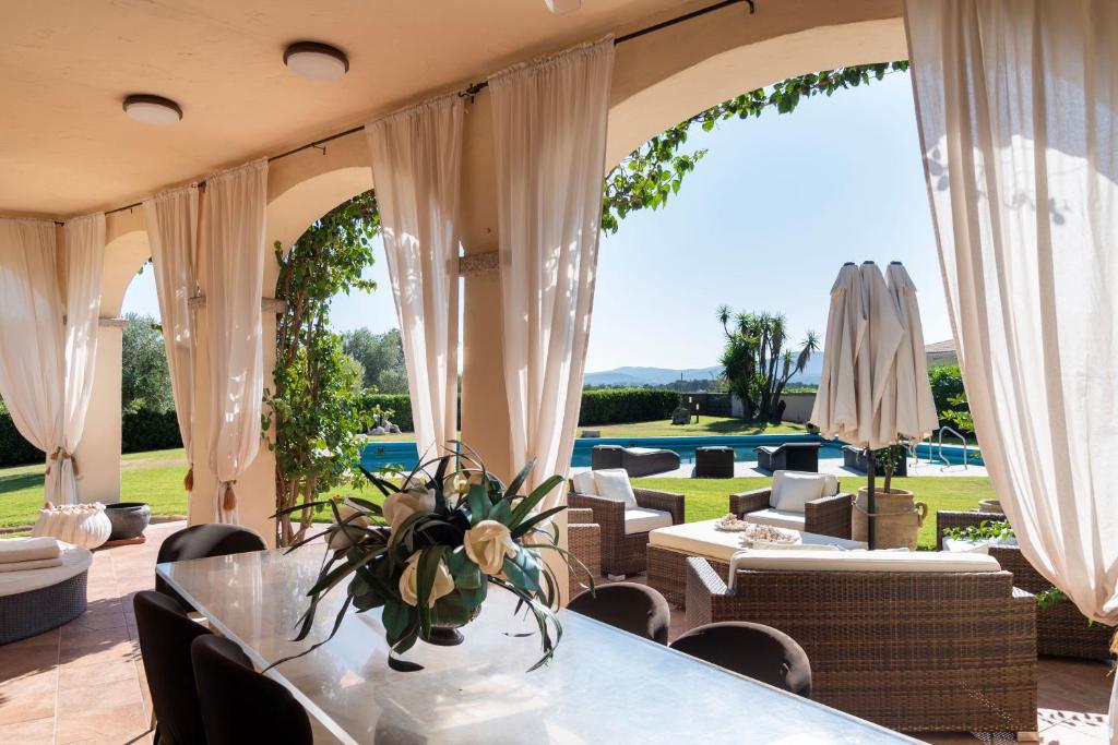 Villa Nadine a Murta Maria - Esclusiva villa fronte mare