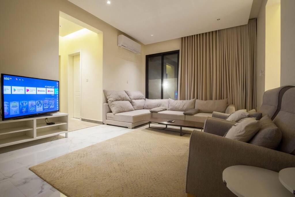 AL DIAFA APARTMENT OLAYA