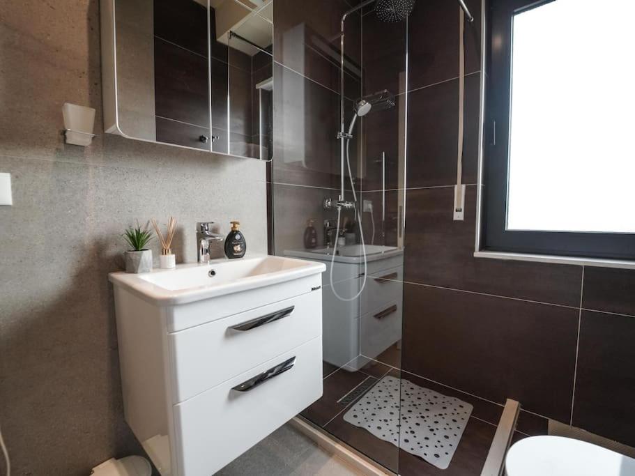 31°Bs*CityCenterView - Imazhi 8