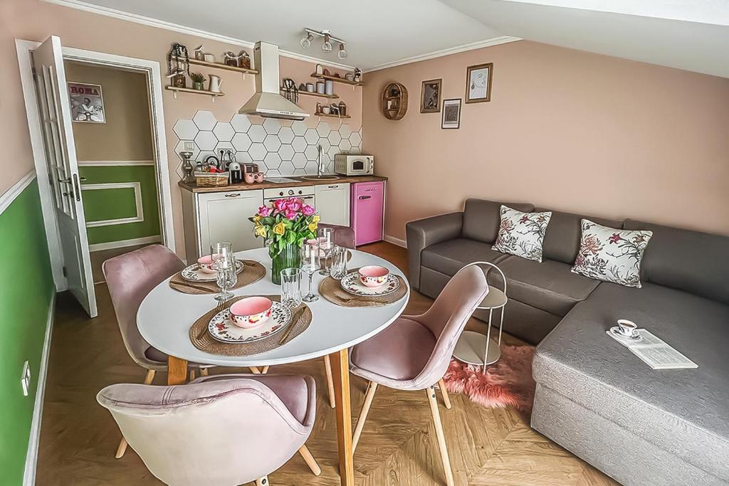 Kuchyň nebo kuchyňský kout v ubytování Boutique Apartment VINTAGE, Center