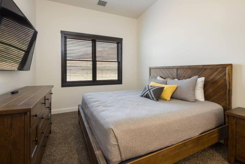 Luxury Downtown Rental - La Dolce Vita Villas #6, Moab (updated prices ...