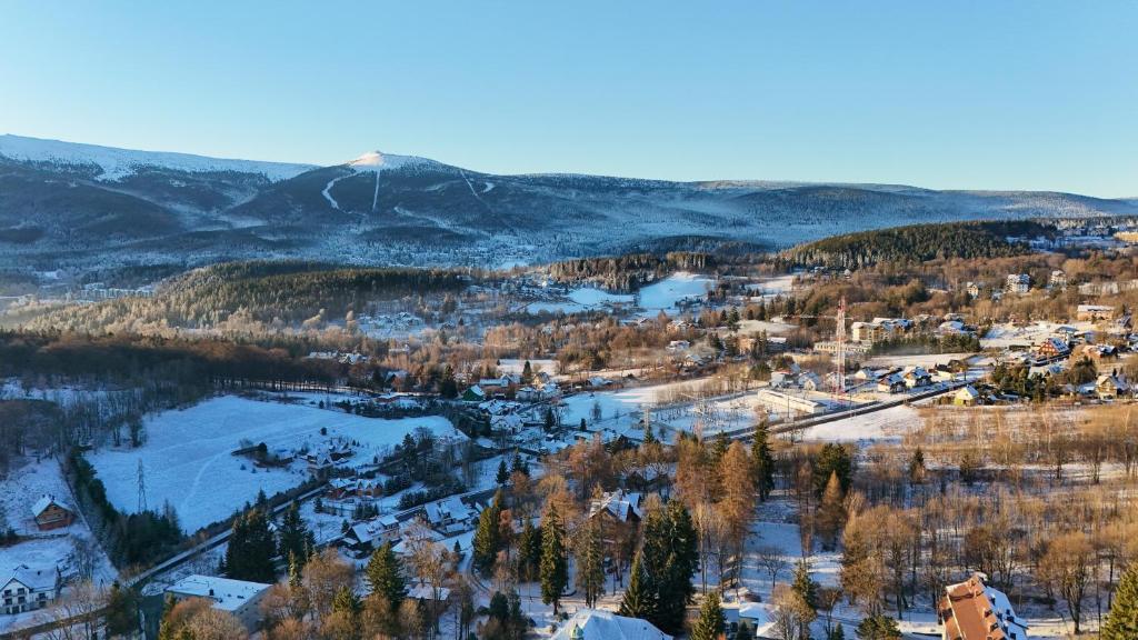 Kras-Resort Apartament 301 i 303 z widokiem na góry, prywatnym jacuzzi na tarasie i sauną - 12