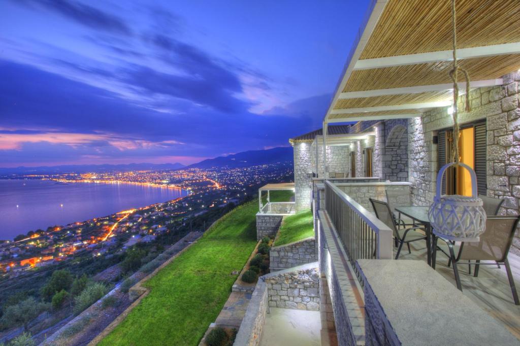 Petra Thea - Maisonette With Sea View