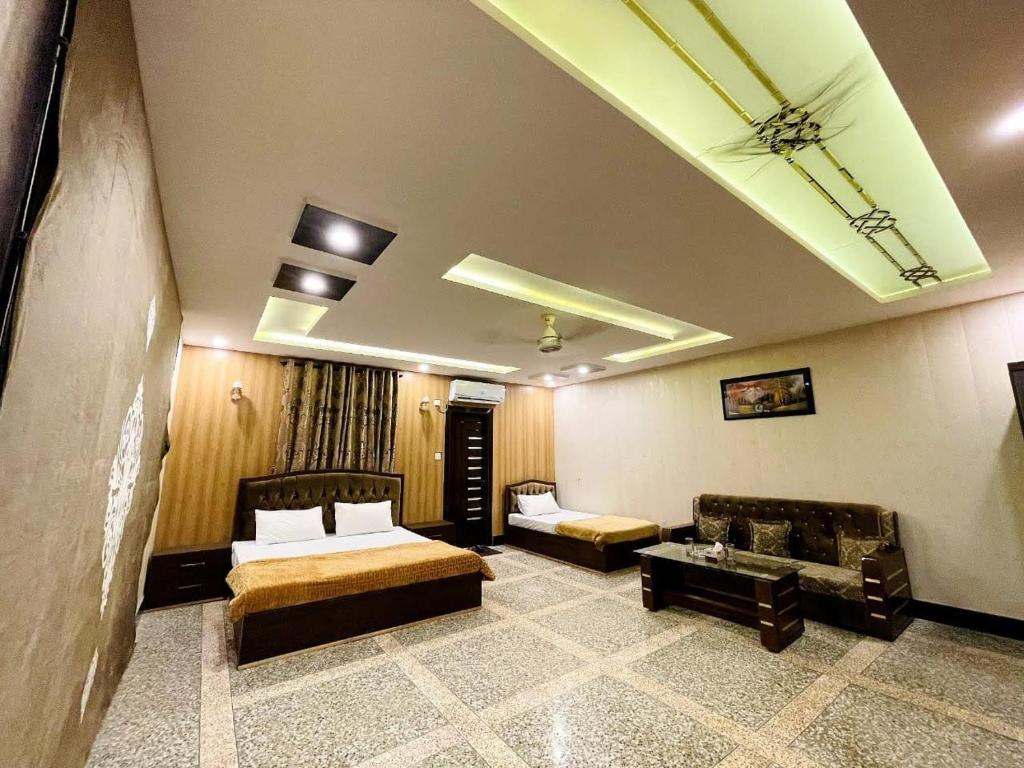 HUSNAIN RESORT by Saud khan - King Room Mit Mountain View