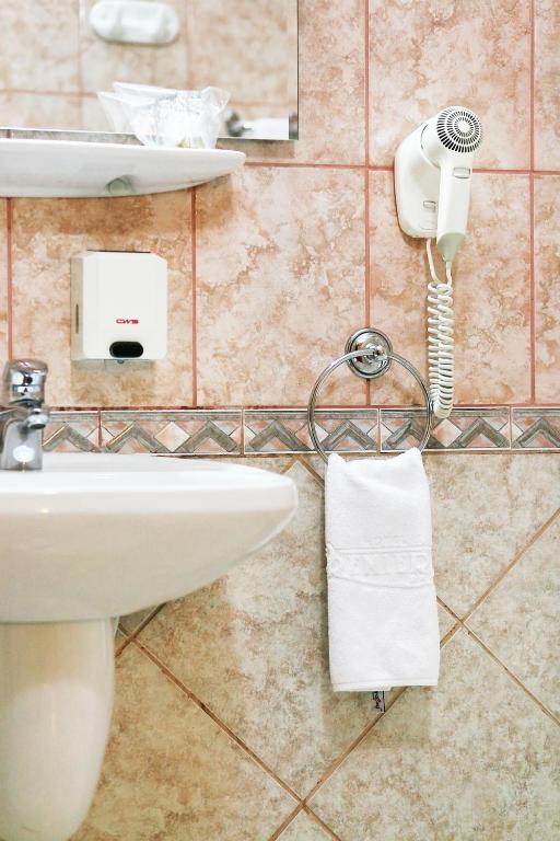 Koupelna v ubytování Hotel Premier