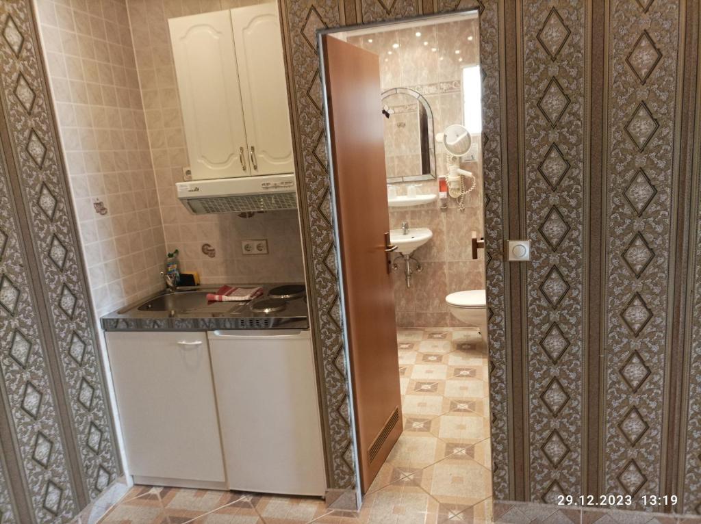 Koupelna v ubytování Central Hotel