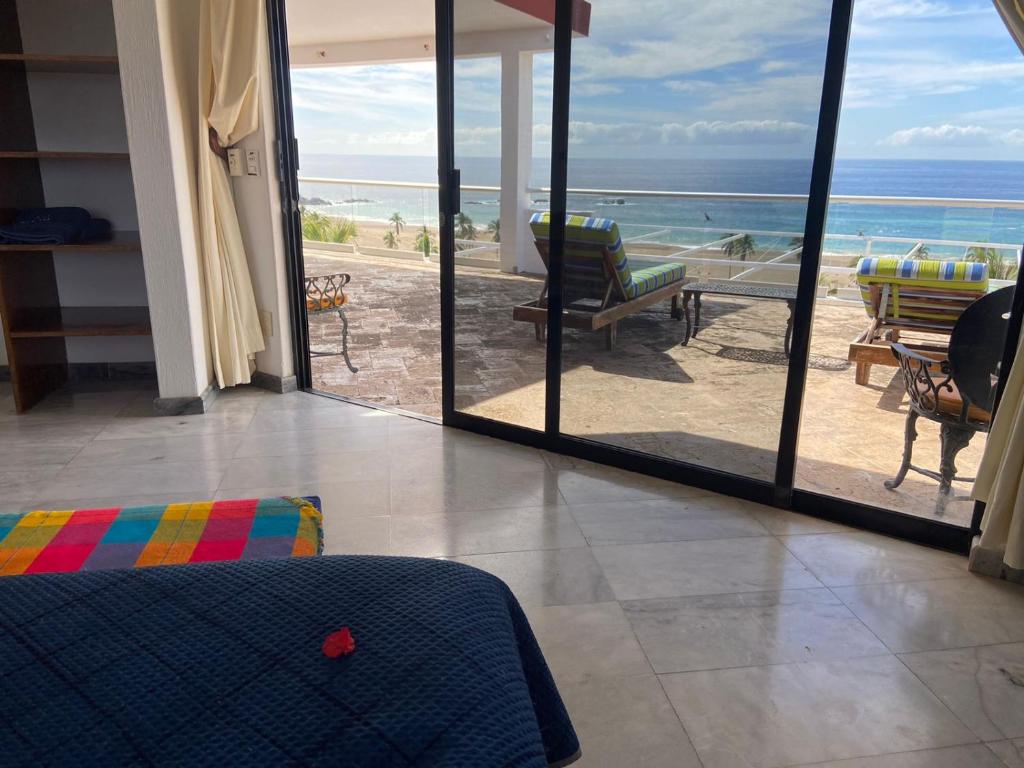 VILLA SIEMPRE DOMINGO - Queen Room With Pool View