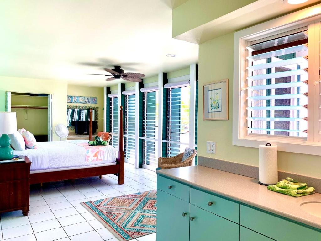 Big Island Retreat - No Resort Fees photo