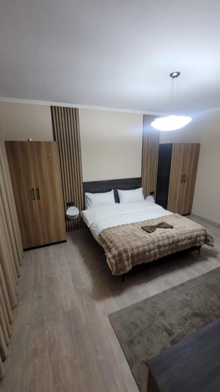 Vila Bakri Couple Room - Image 9