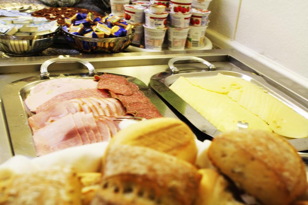 Hotel Niederrad - Self Check In - Resim 28