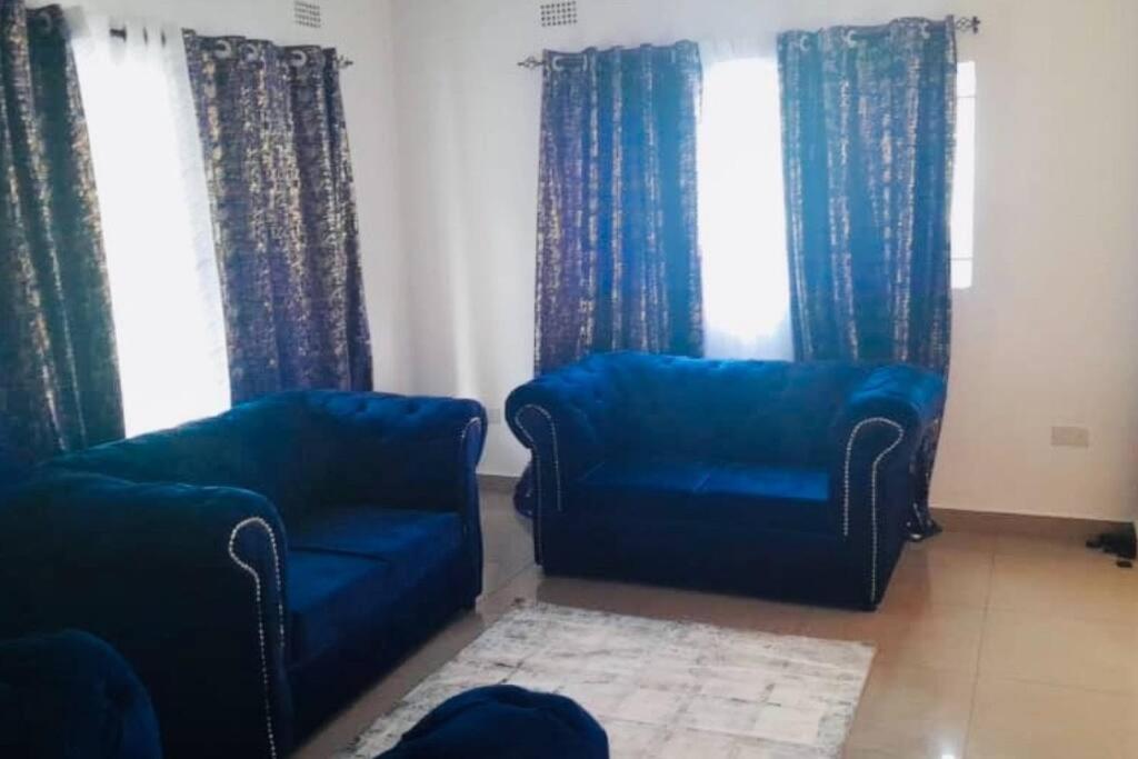 Tanami Bed & Breakfast in Meanwood Kwamwena Lusaka, Lusaka (updated