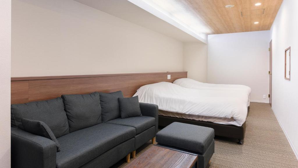 Posezení v ubytování kisarazu bay Town Hotel