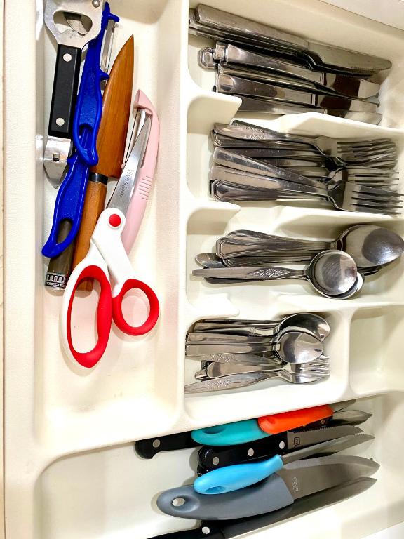 Spacious retreat with Mountain View - Resim 29