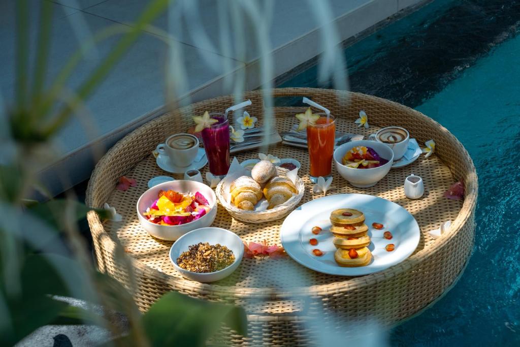 Alami Luxury Villa - 8