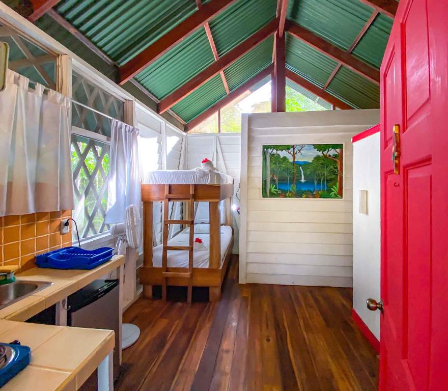 Hotel Casitas Mar y Luz - Bungalow (4 Adultos)