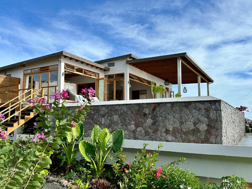 Zahrada ubytování Infinity Luxury Villa - Stunning Sea and Piton Views