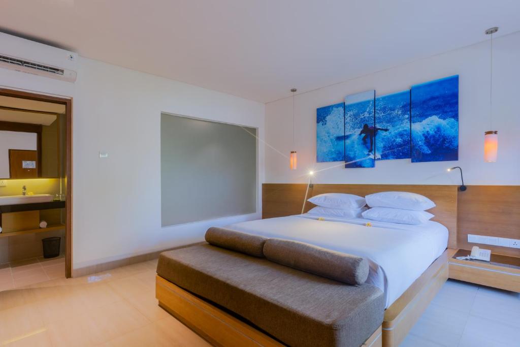 Kuta Beach Club Hotel photo
