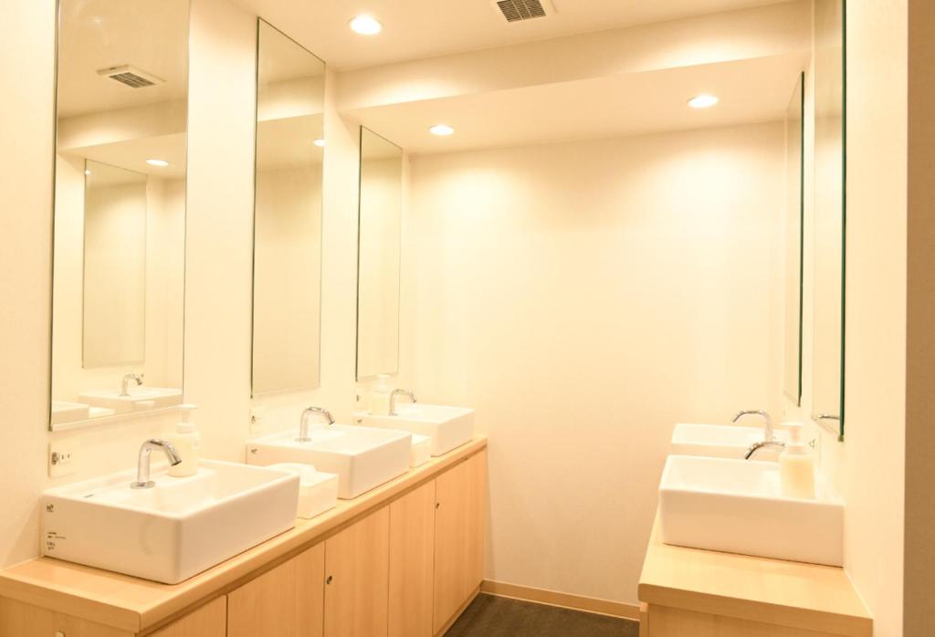 Koupelna v ubytování A16 HOSTEL TOKYO