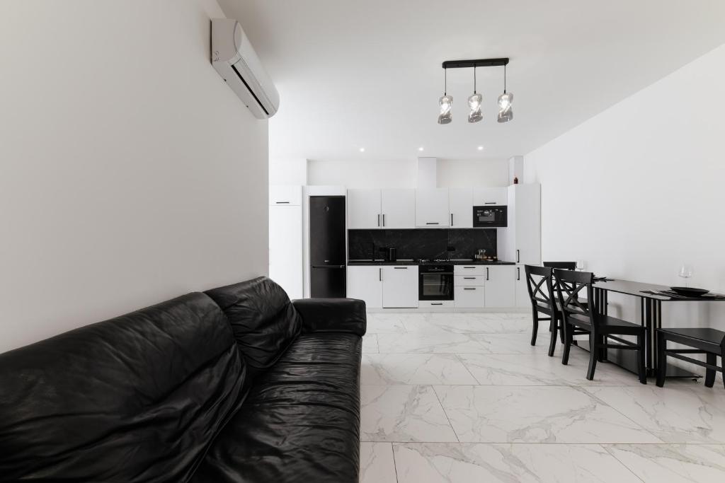 Luxury Apartments-Belochka - 