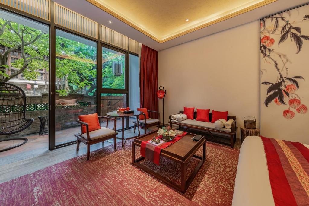 Posezení v ubytování Shenzhen OCT Gankeng Ancient Town Phoenix Hakka Hotel