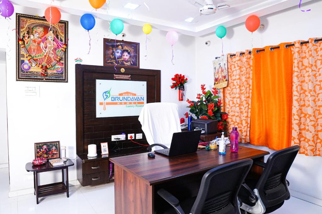 Hotel Brundavan Homes - Deluxe-Apartment