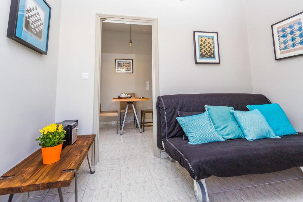 Aris Athens Suites - Penthouse Apartment