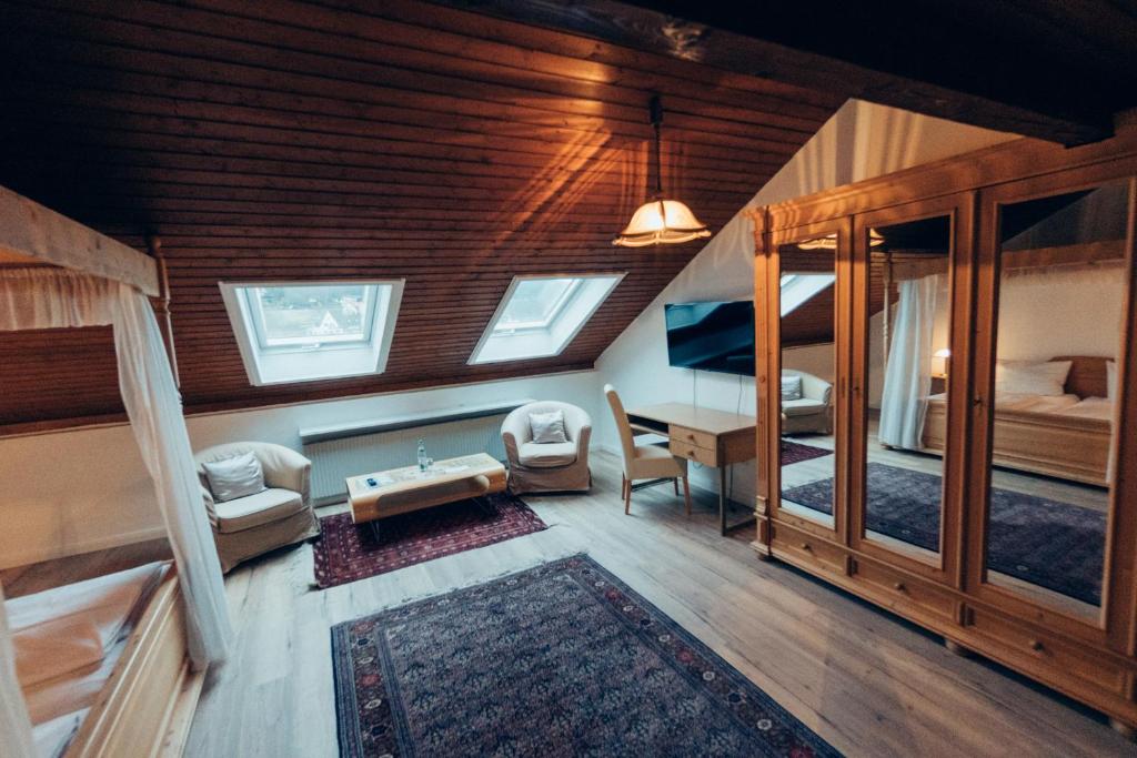 Posezení v ubytování Gasthof Hotel zur Post