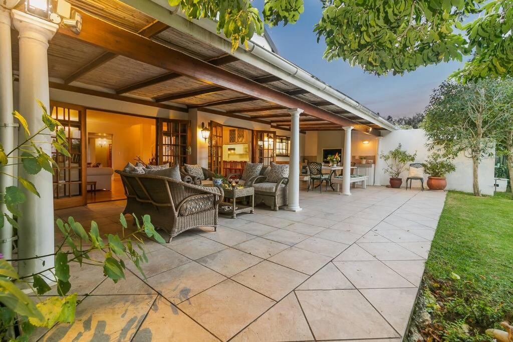 Escape to Paradise in Plett - Back up Electricity - Image 21
