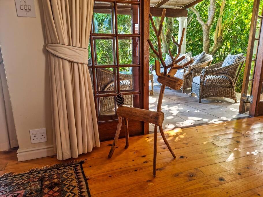 Escape to Paradise in Plett - Back up Electricity - Image 28