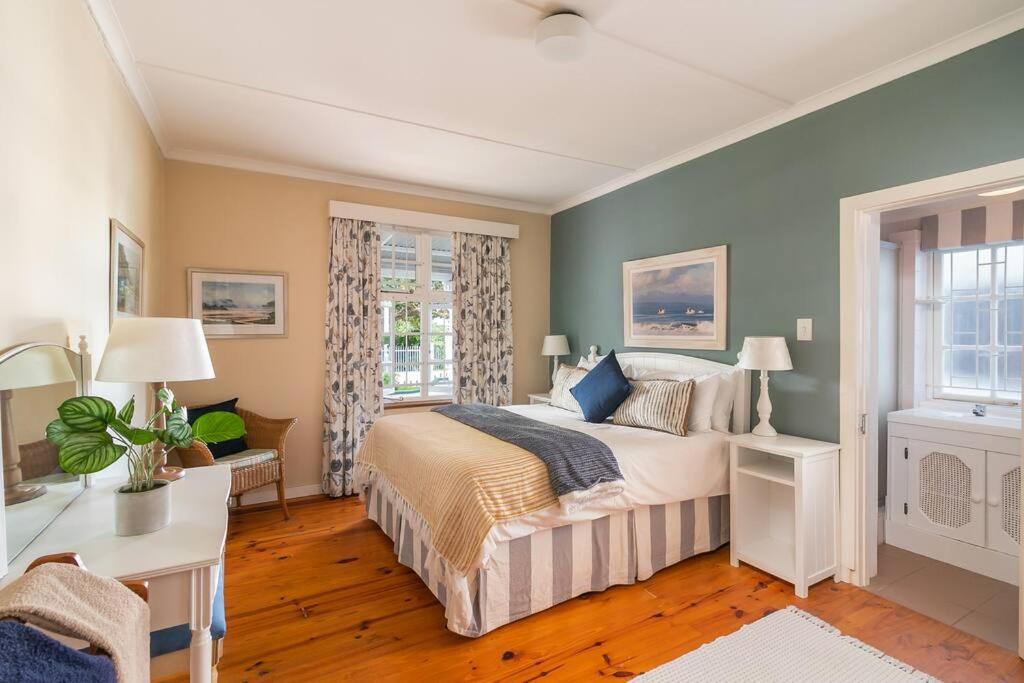 Escape to Paradise in Plett - Back up Electricity - Image 36