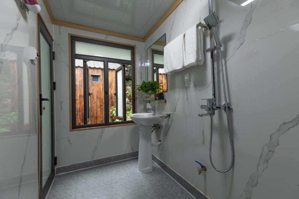 Hoang Minh Mountainside Villa - 15