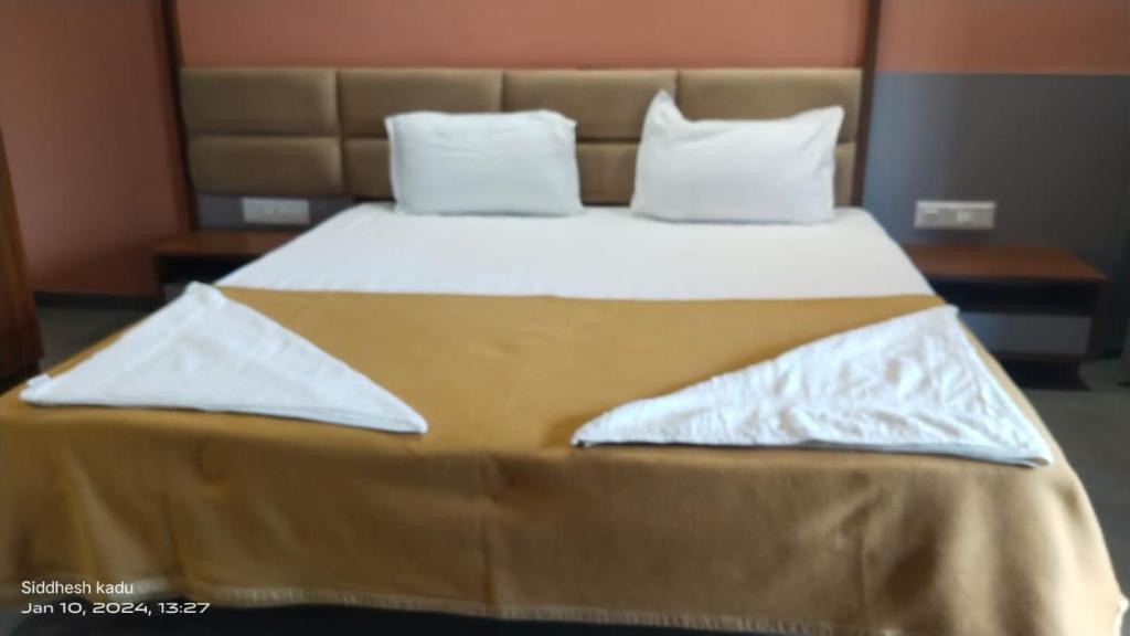 Grand Ambience Resort - Hütte