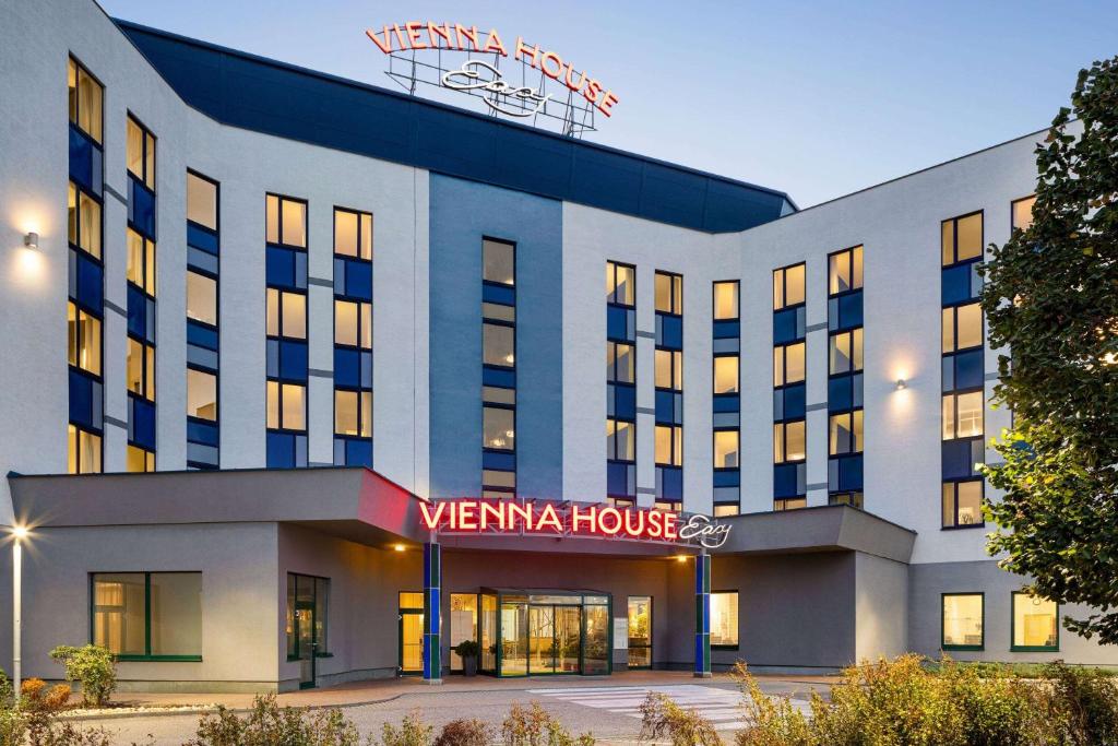 uma representação do hotel Veronica house em Vienna House Easy by Wyndham Bratislava em Bratislava