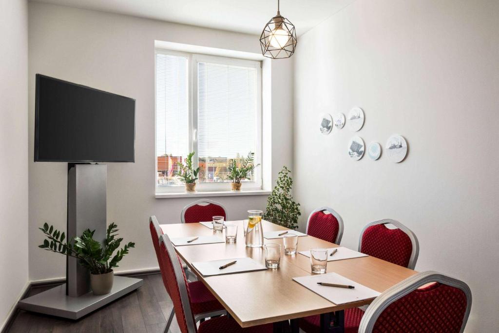 Vienna House Easy by Wyndham Bratislava - Resim 32
