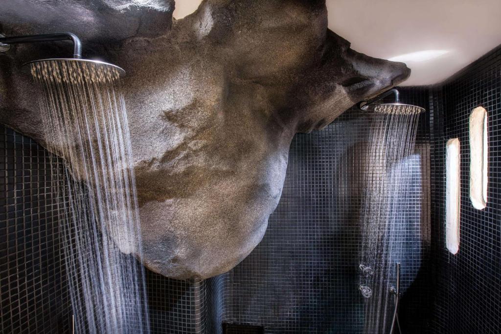 Athina Luxury Suites - Resim 34