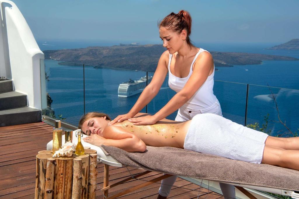 Athina Luxury Suites - Resim 39