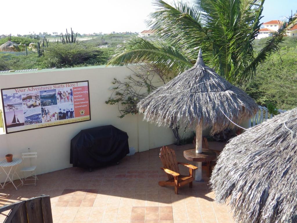 Foto da galeria de Aruba Cunucu Residence em Palm-Eagle Beach