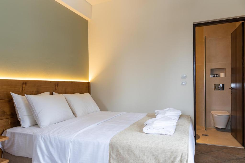 Hotel Katafigio - Deluxe King Room