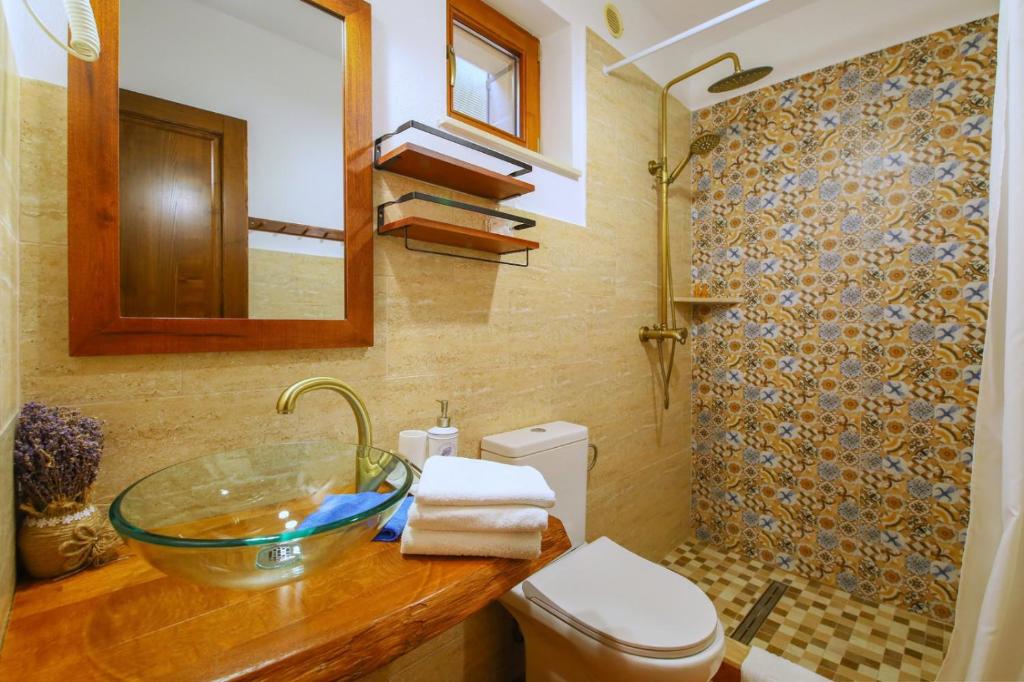 Koupelna v ubytování AMA Guest House