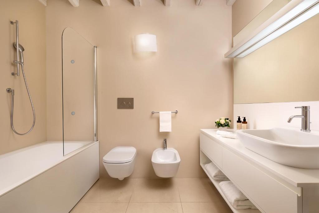 Palazzo Scanderbeg - Resim 13