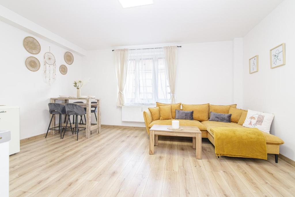 Apartment Hotel STUD MB - Appartement Supérieur