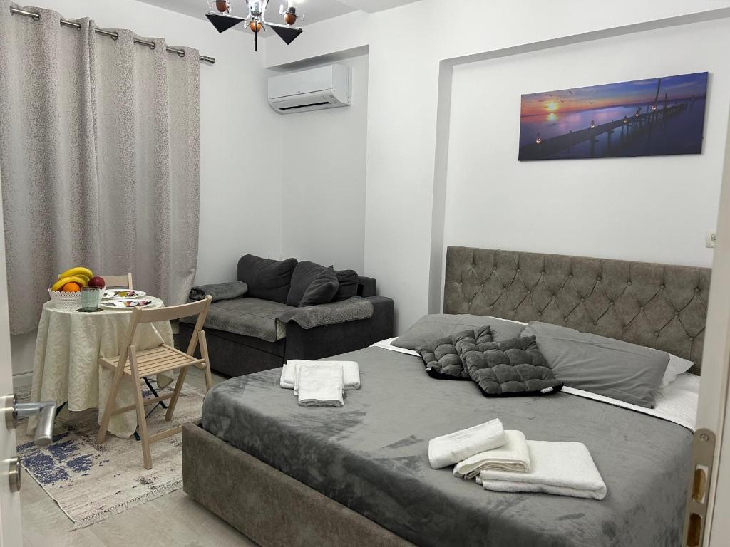 FLY UNITED suite 4 - Imazhi 3