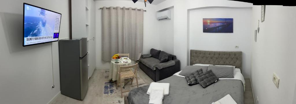 FLY UNITED suite 4 - Imazhi 5