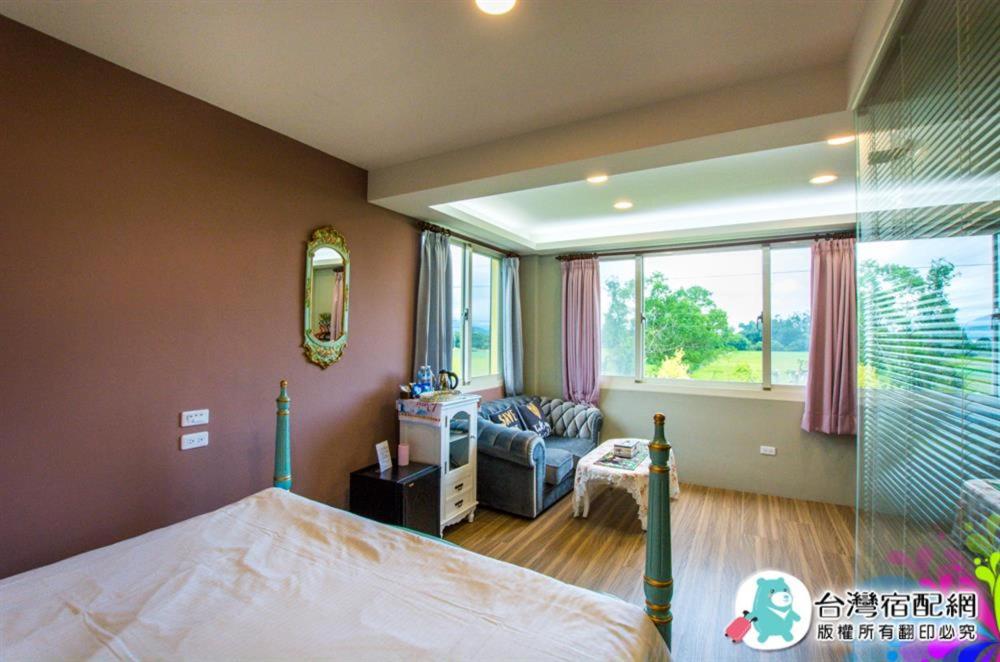 Elizabeth Bed and Breakfast - Sala Queen