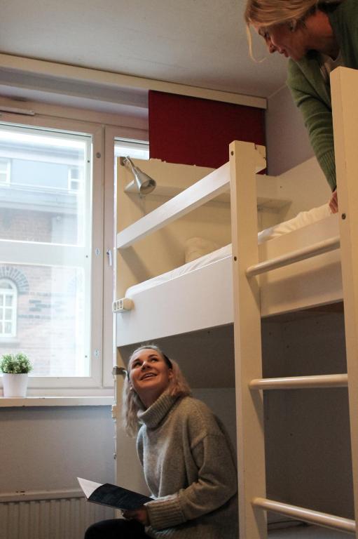 Dream Hostel & Hotel Tampere - Cama En Habitación Compartida Femenina De 4 Camas