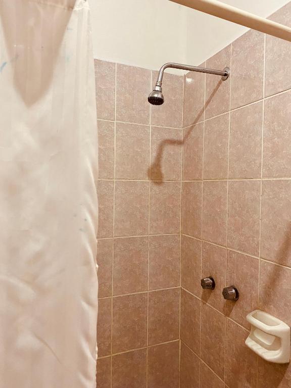 Koupelna v ubytování Hostal Santuario de las Libelulas