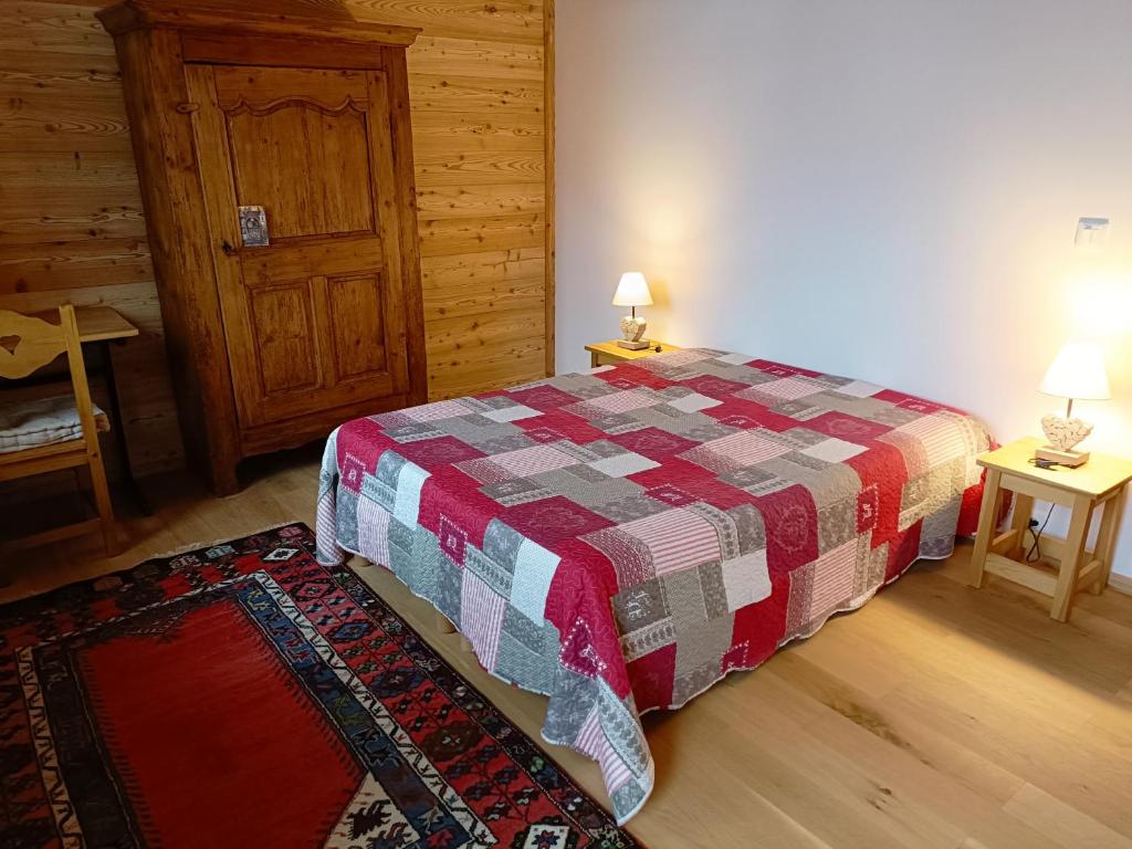 Les Cabris - Housity