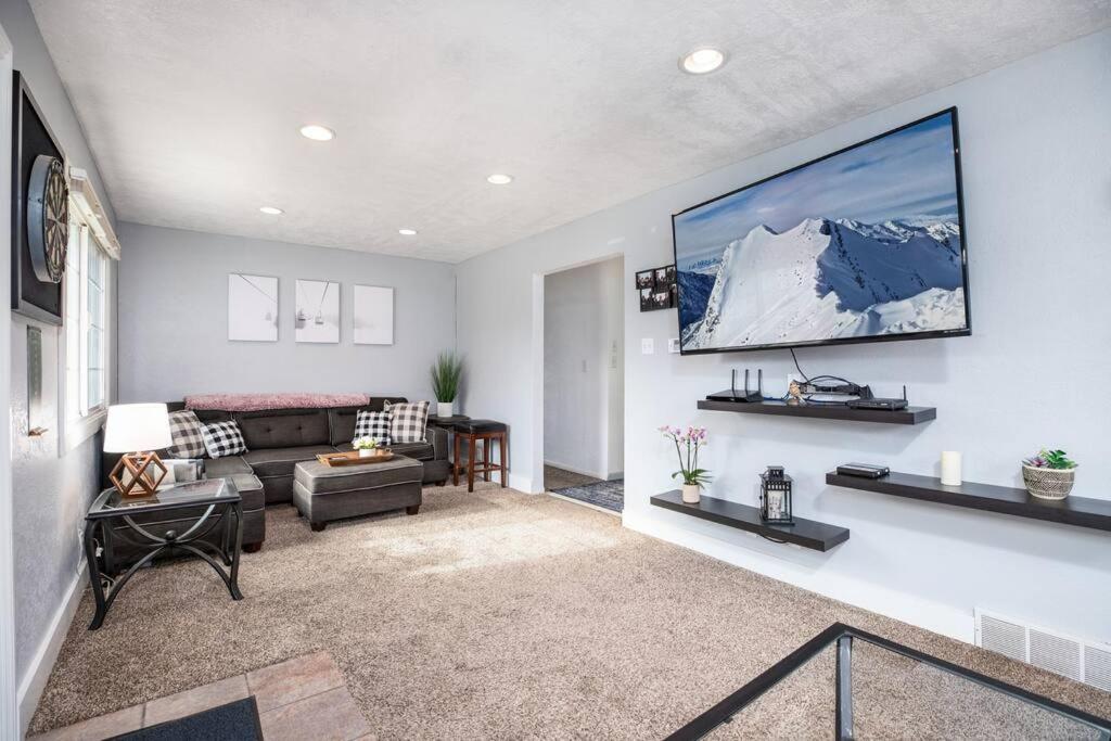 Pet Friendly Millcreek Home Close to Downtown/Mtns, Salt Lake City (updated prices 2024)