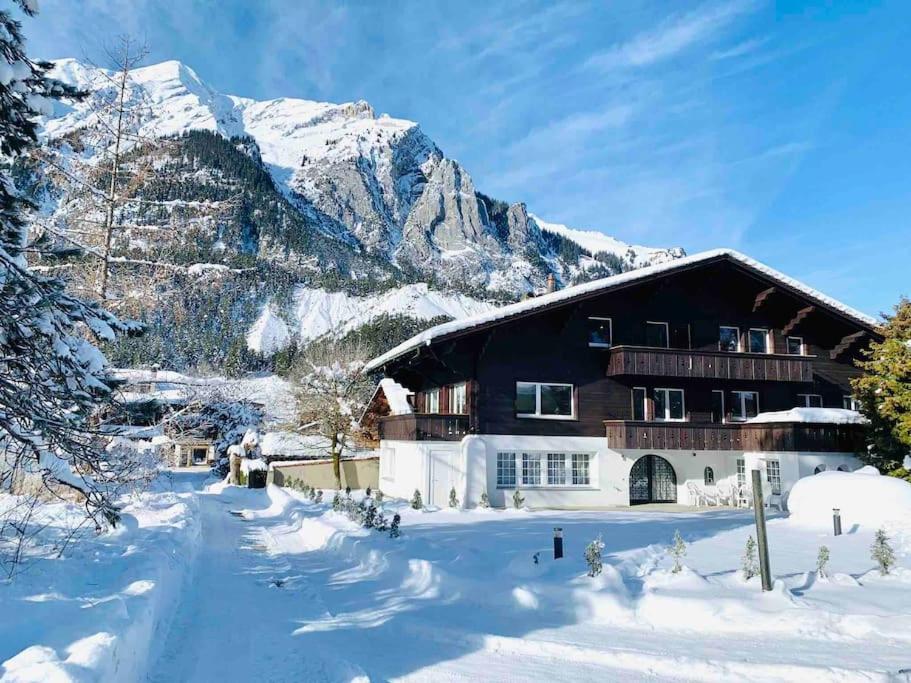 Picture Idea: Unique Penthouse With Gallery And Mountain View Kandersteg