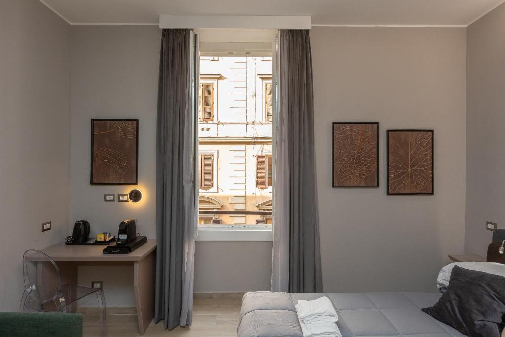 IRON Luxury Rooms - 18